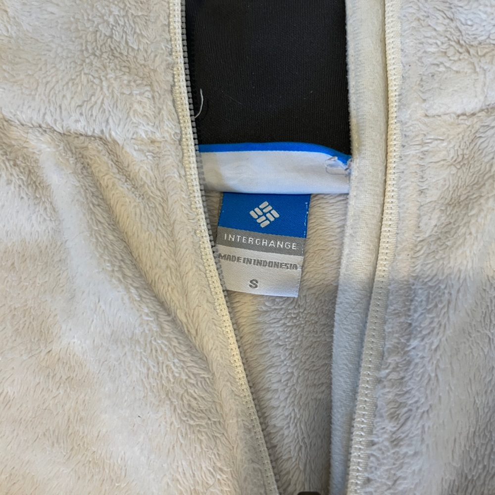Columbia jacket. Small. Excellent condition. - Picture 3 of 4